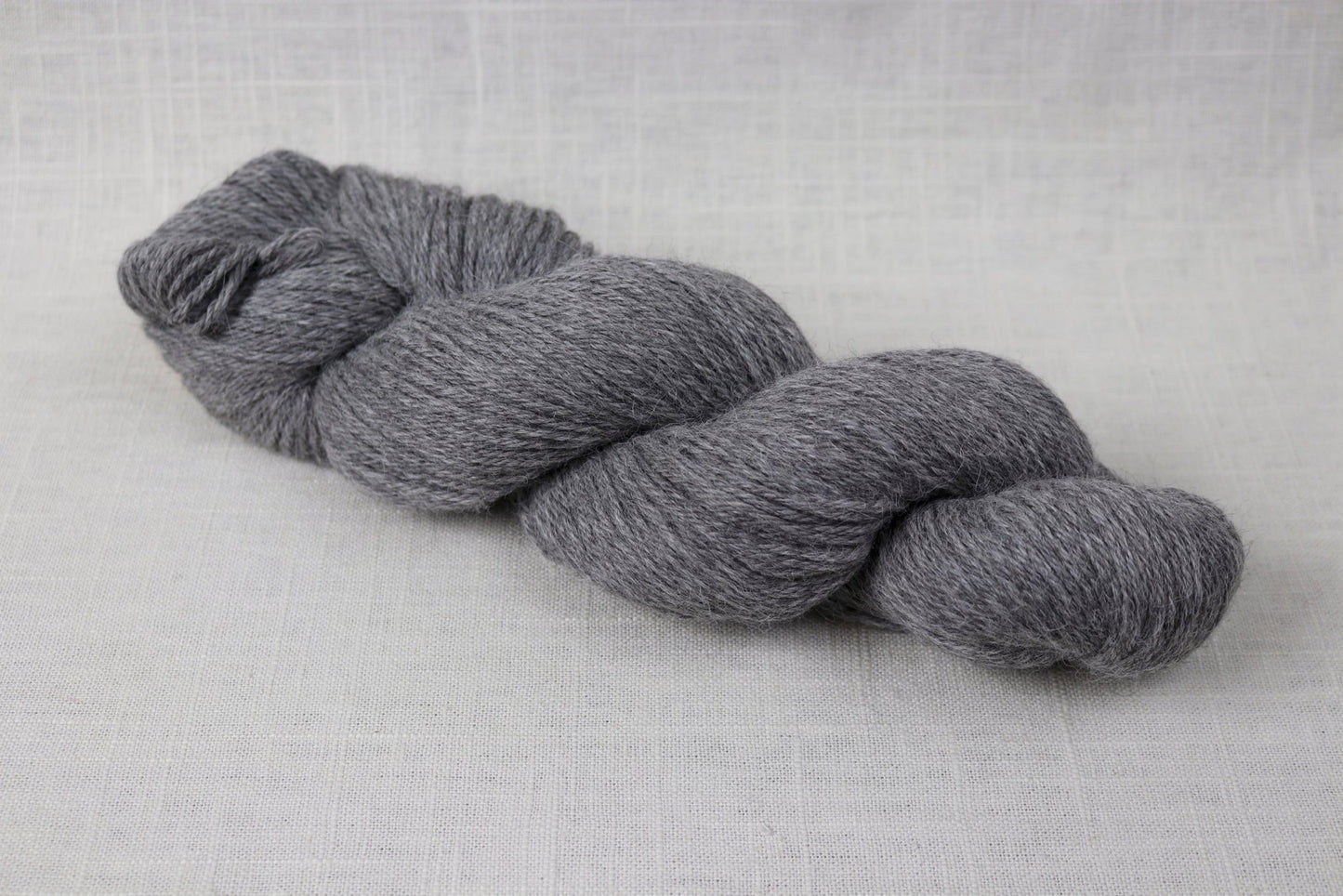 cascade eco alpaca undyed 1517 silver