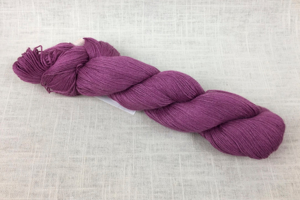 cascade sorata llama silk 14 red violet
