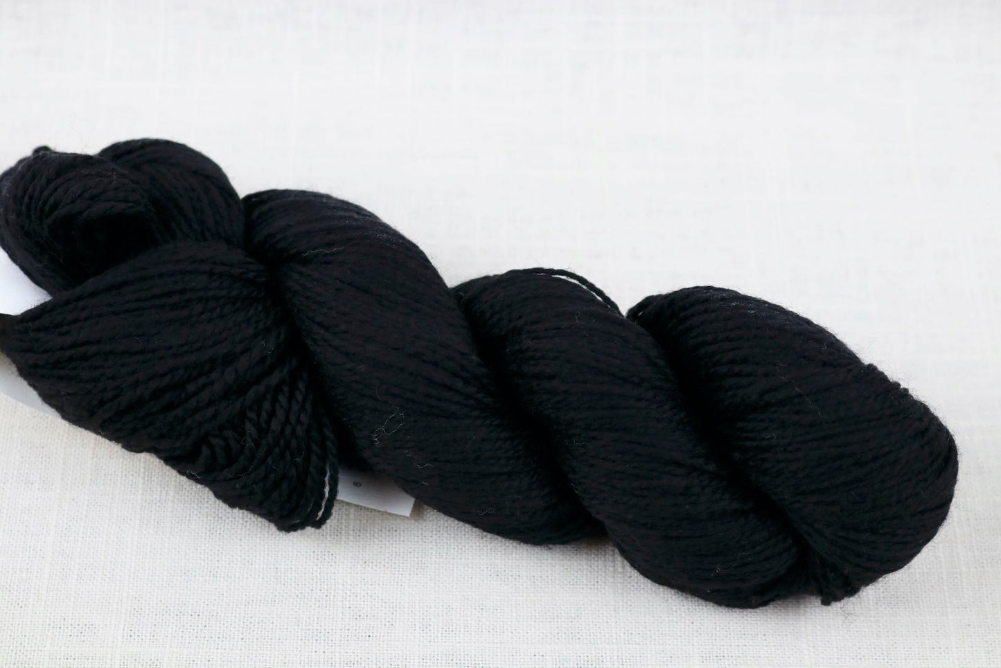 cascade yarns 220 superwash fingering 28 black