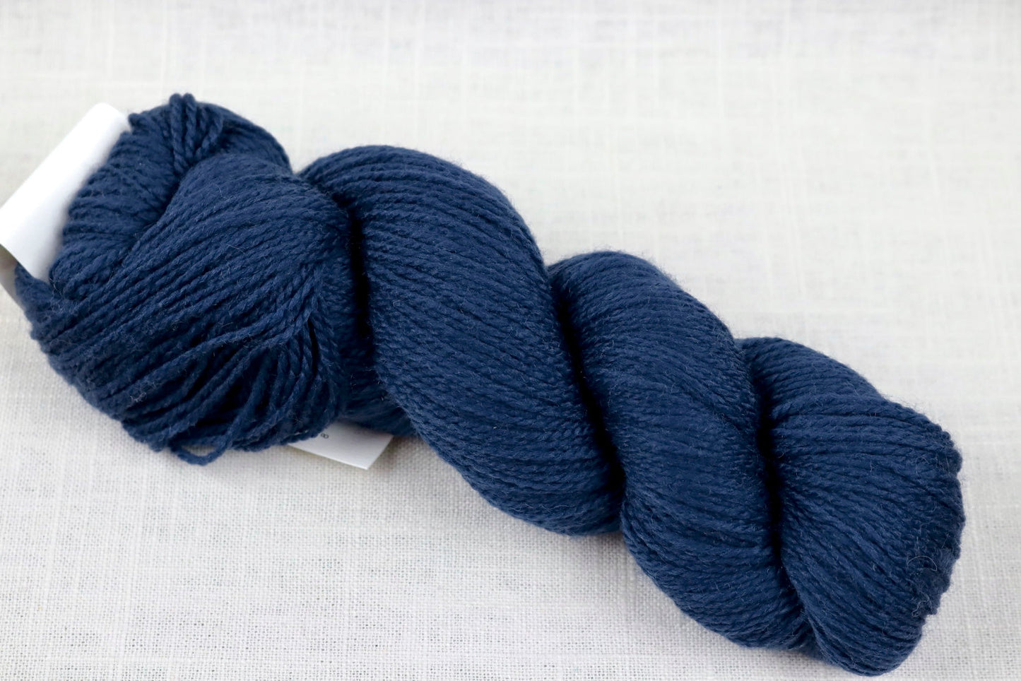 cascade yarns 220 superwash fingering 33 navy