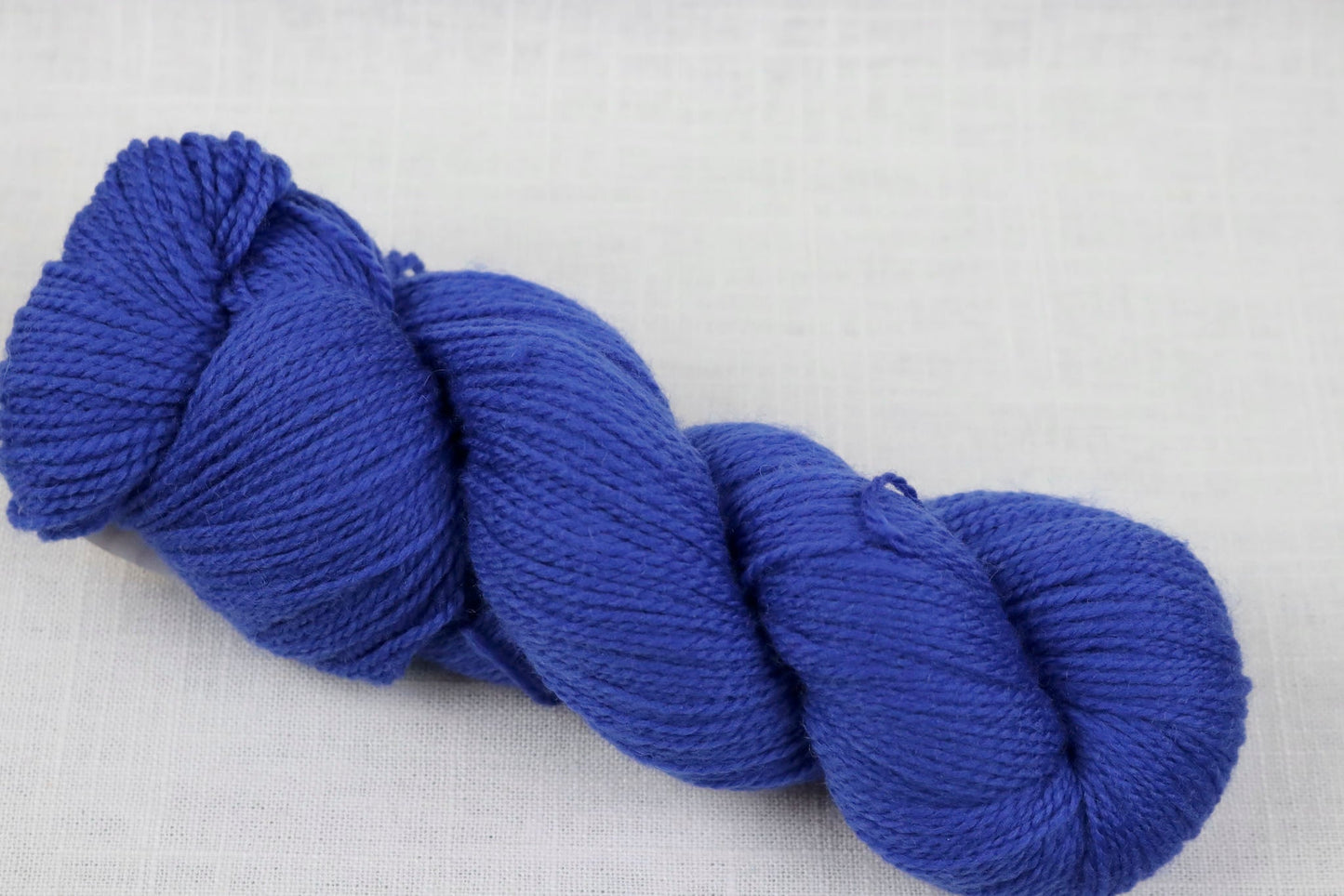 cascade yarns 220 superwash fingering 48 deep ultramarine