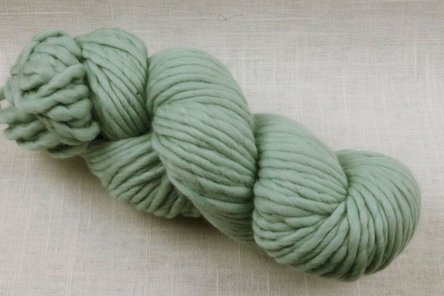 cascade yarns spuntaneous super bulky 25 aqua grey