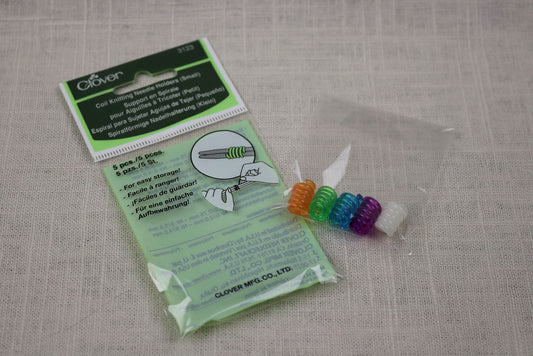 clover 3123 coil knitting needle holders, small