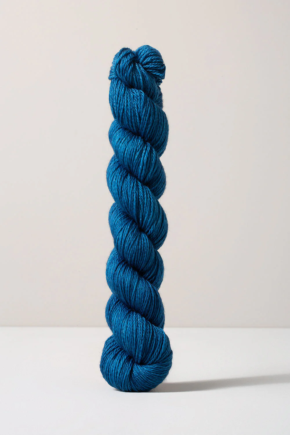 Urth Yarns 16 Fingering