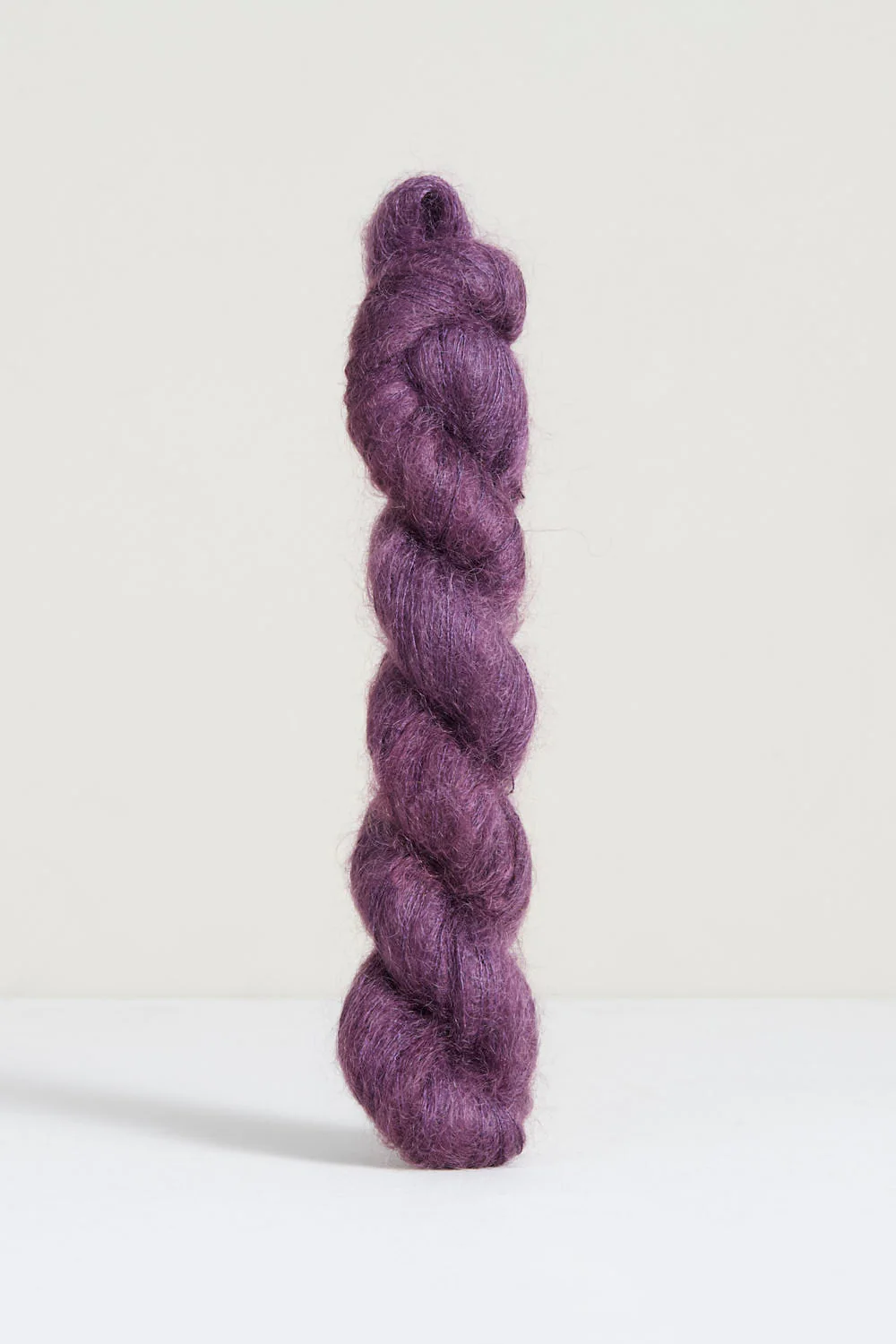 Urth Yarns Bonmoher