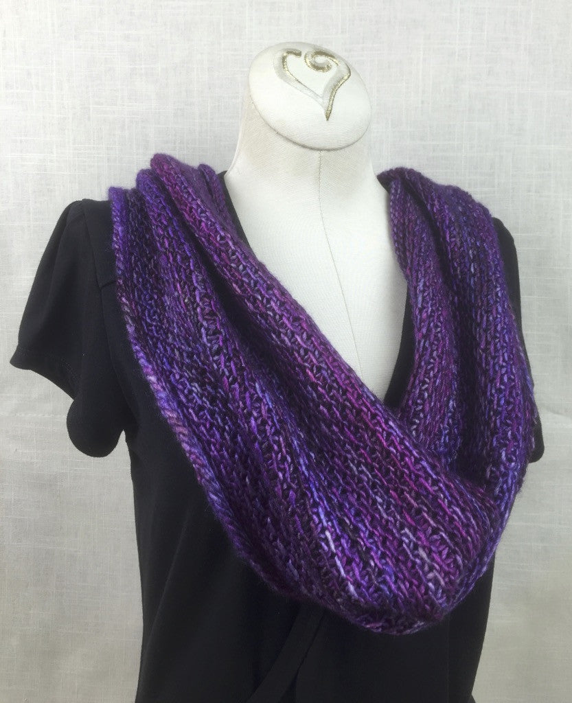 honey cowl malabrigo silky merino SM136 sabiduria