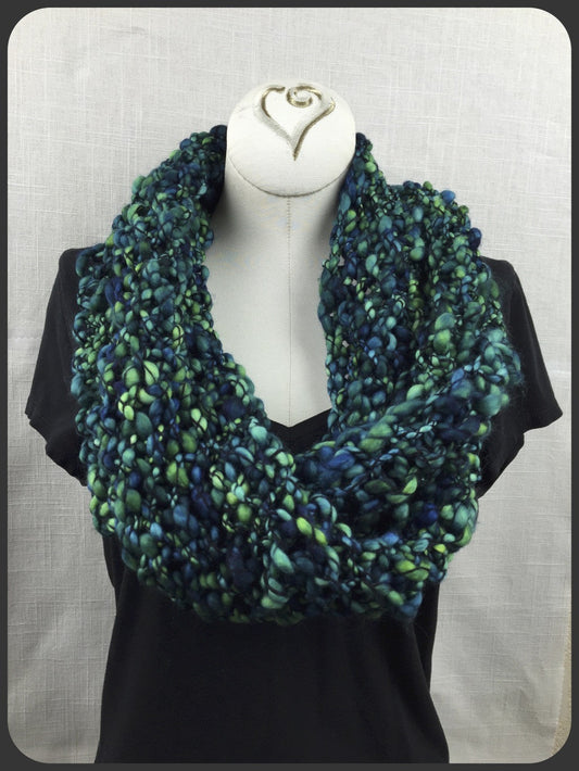 malabrigo-caracol-marian-cowl