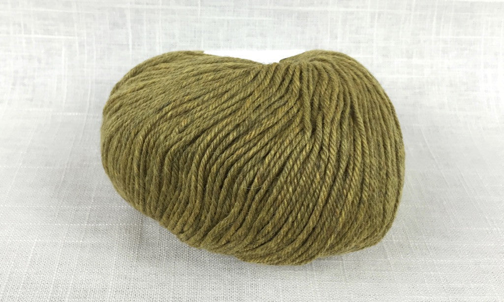 cascade 220 superwash light worsted DK 870 straw