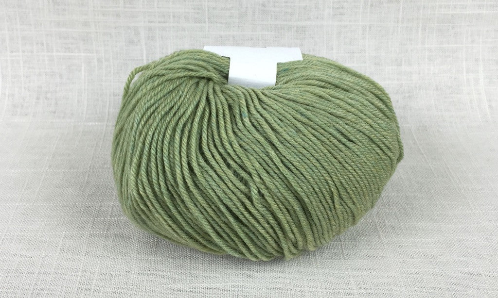 cascade 220 superwash light worsted DK 905 celery