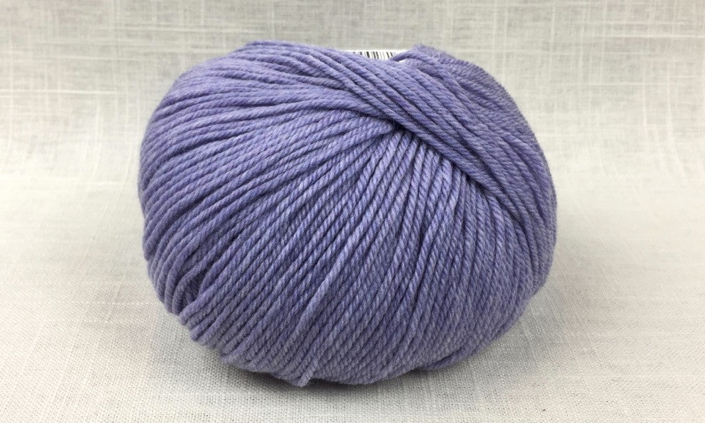 cascade 220 superwash light worsted DK 1949 lavender