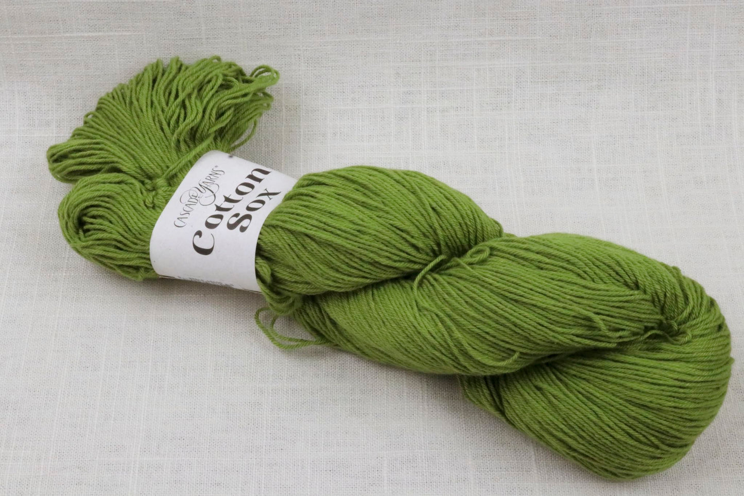 cascade cotton sox 17 guacamole