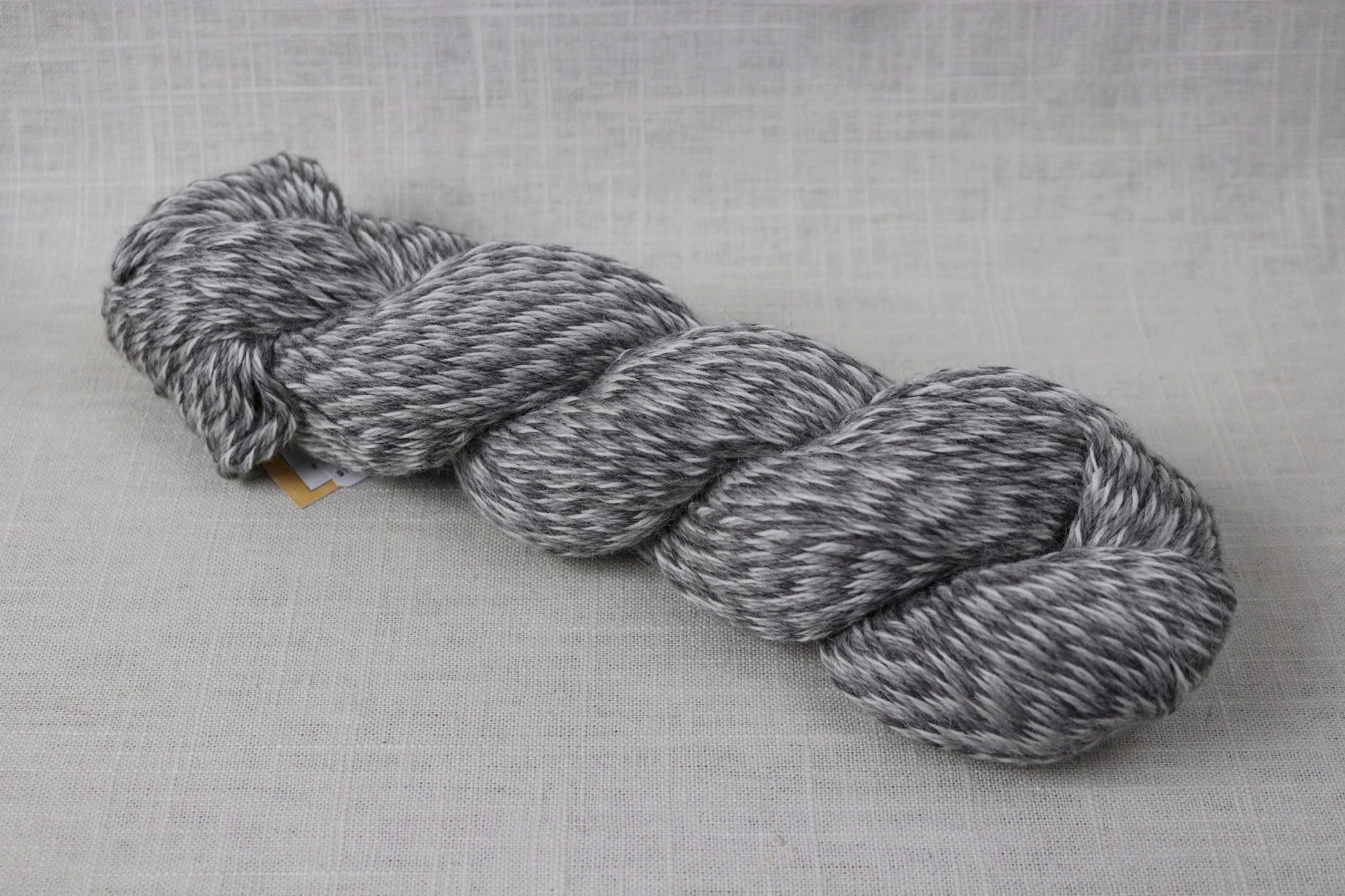 cascade eco alpaca undyed 1525 silver twist
