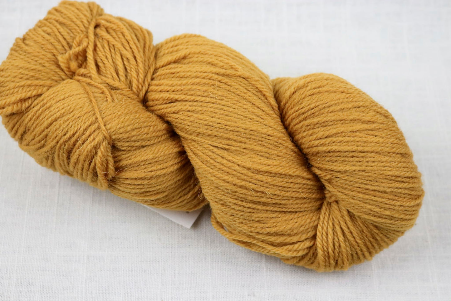 cascade yarns BFL 17 honey