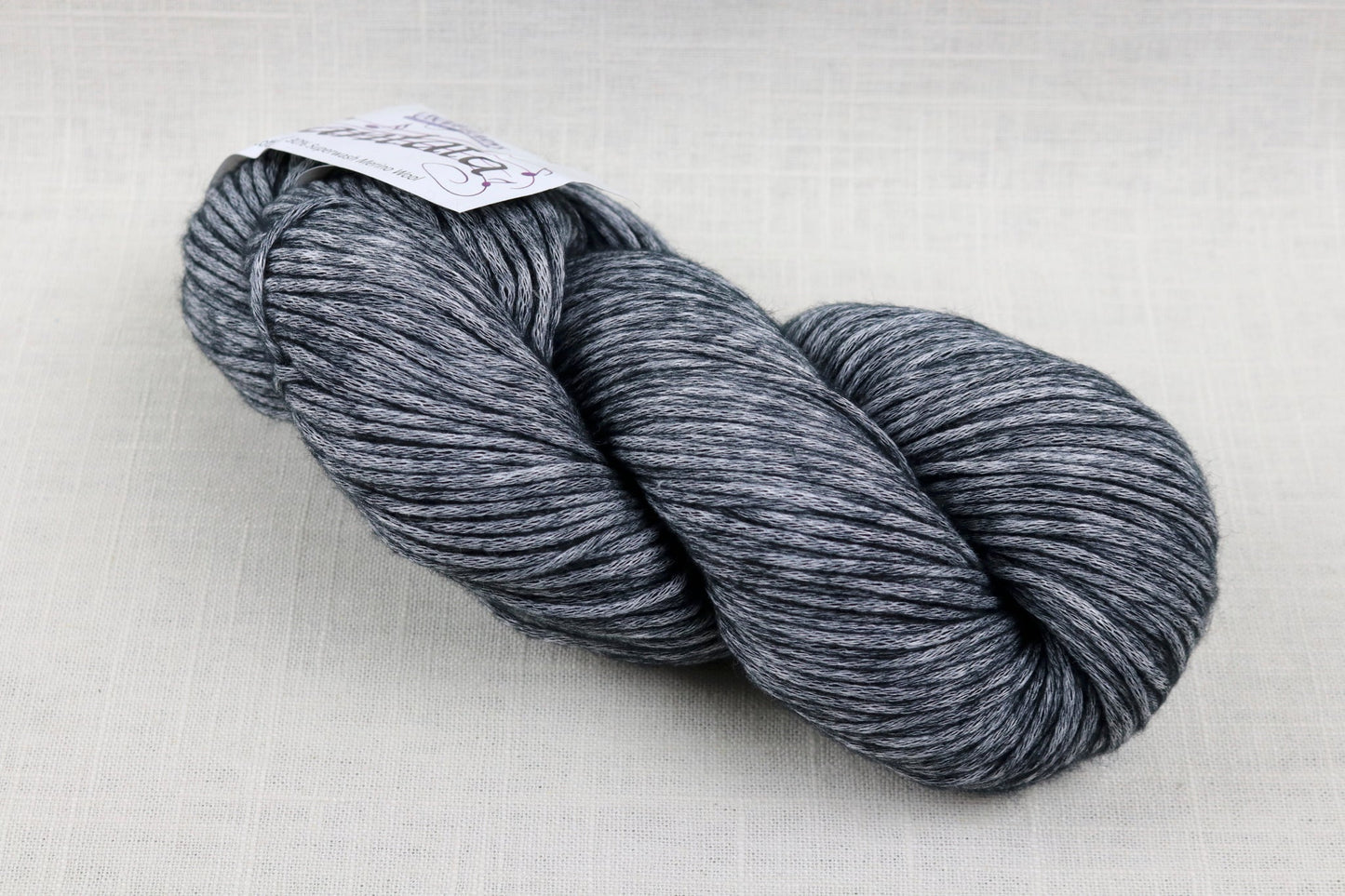 cascade yarns cantata 04 black