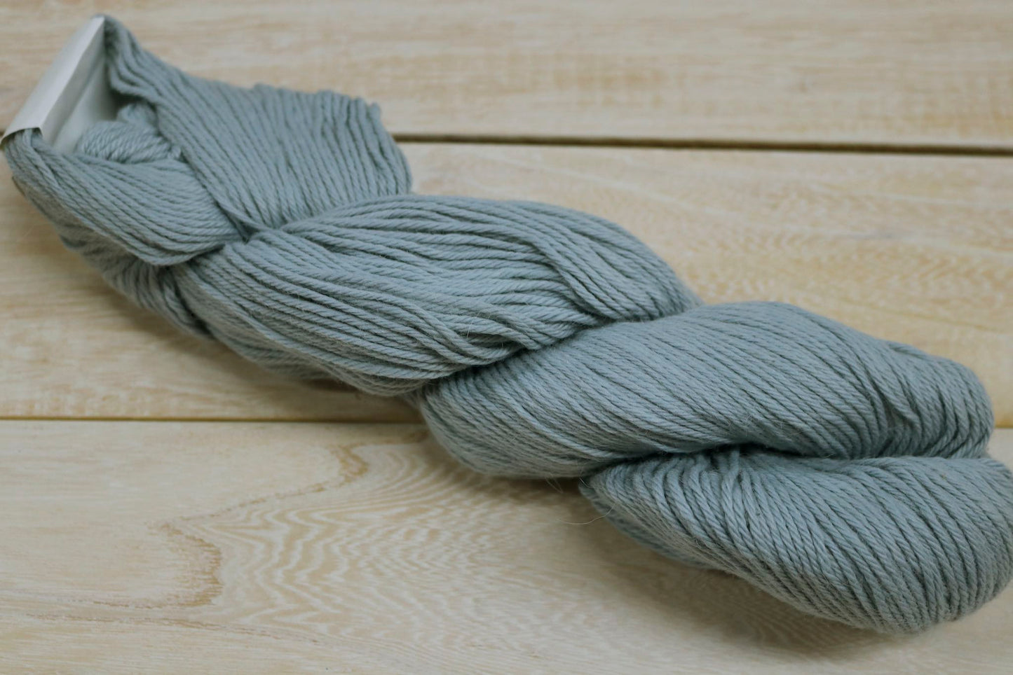 cascade yarns resolve 18 blue fog