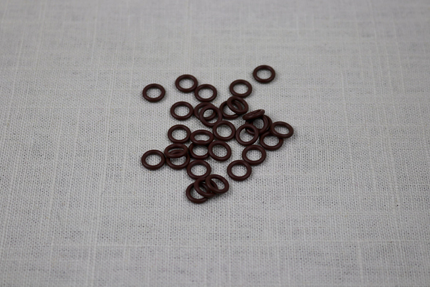 knitter's helper silicone stitch marker 10mm medium chocolate brown